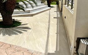 Lia'S Luxury Apartment - Near Airport